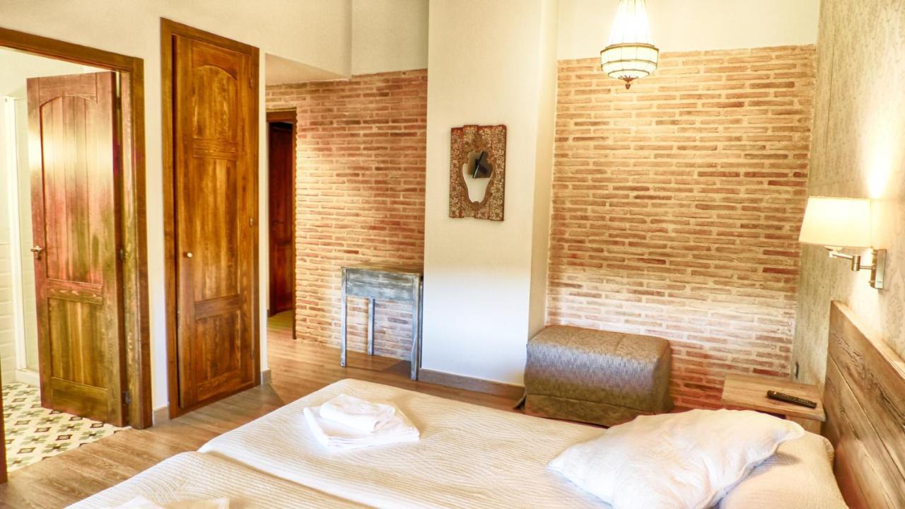 Casa Rural El Roble Hueco Campillejo エクステリア 写真